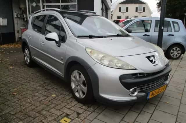 Peugeot 207 (2009) thumbnail 1