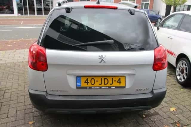 Peugeot 207 (2009) thumbnail 5