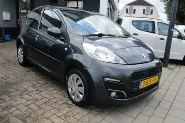 Peugeot 107 (2013) thumbnail 1