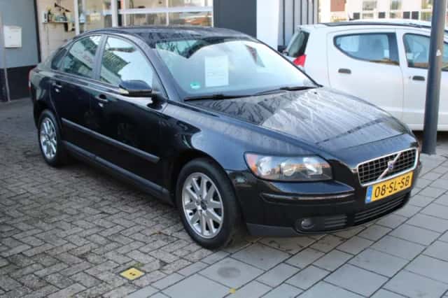 Volvo S40 (2006) thumbnail 1