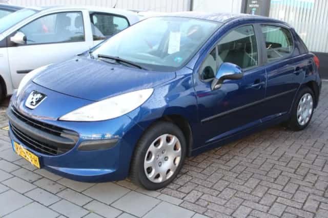 Peugeot 207 (2007) thumbnail 3