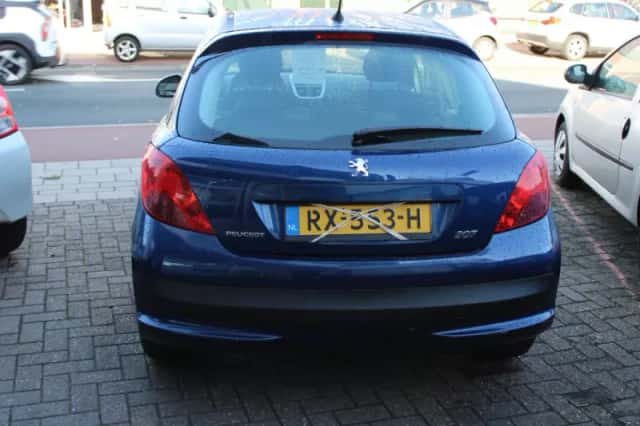 Peugeot 207 (2007) thumbnail 5