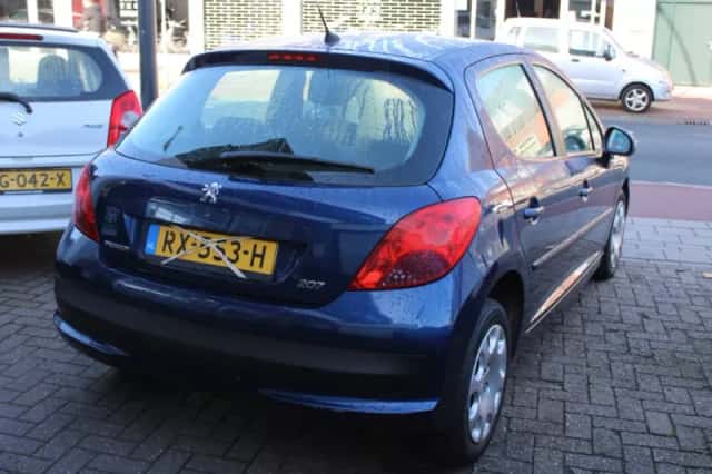 Peugeot 207 (2007) thumbnail 6