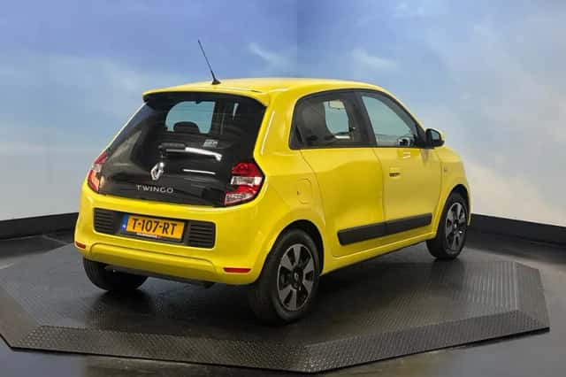 Renault Twingo (2015) thumbnail 4