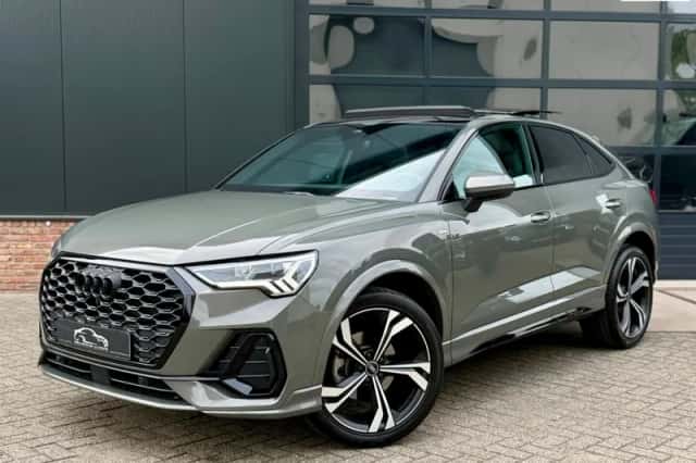 Audi Q3 Sportback (2024) thumbnail 1