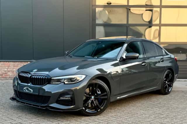 BMW 3-Serie (2020) thumbnail 1