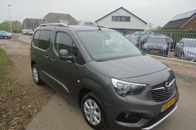 Opel Combo (2019) thumbnail 4
