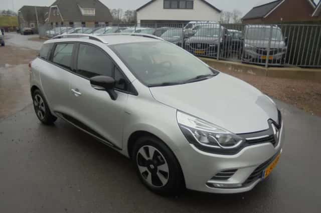 Renault Clio (2019) thumbnail 4