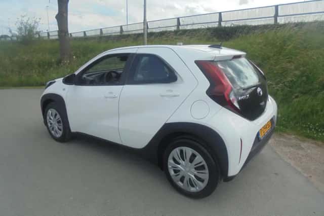 Toyota Aygo X (2022) thumbnail 2