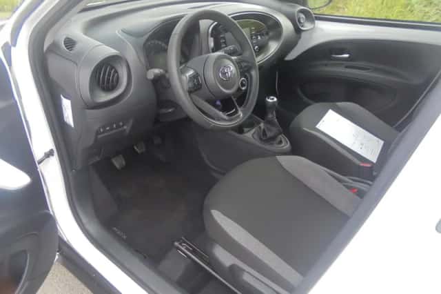 Toyota Aygo X (2022) thumbnail 5