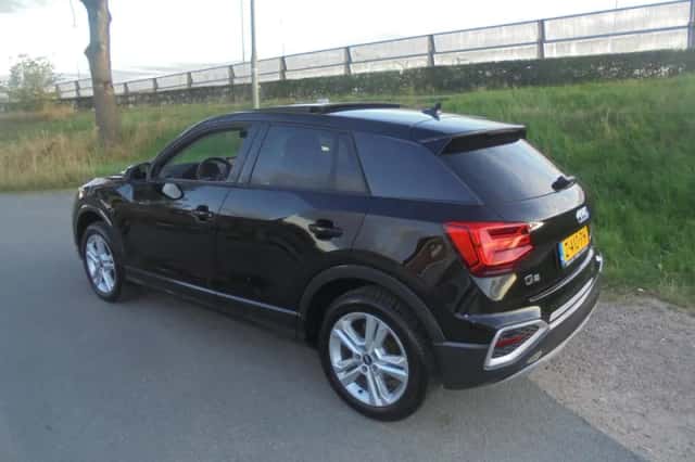 Audi Q2 (2021) thumbnail 2
