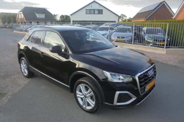 Audi Q2 (2021) thumbnail 4