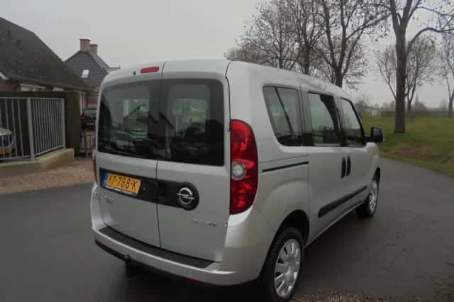 Opel Combo Tour (2016) thumbnail 3