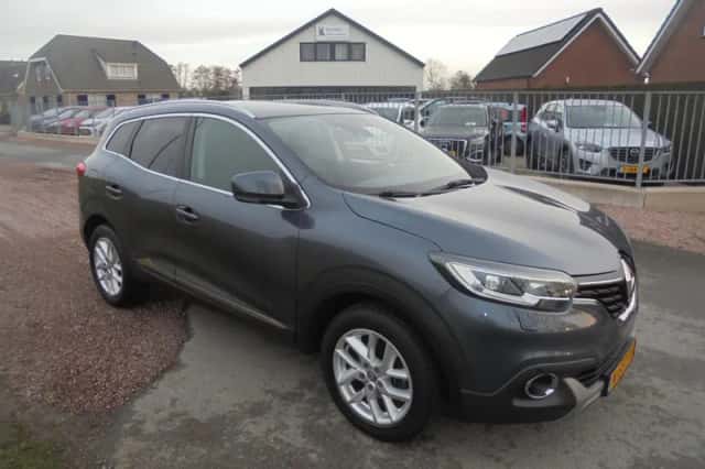 Renault Kadjar (2016) thumbnail 4