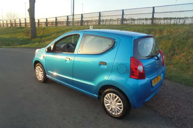 Suzuki Alto (2009) thumbnail 2