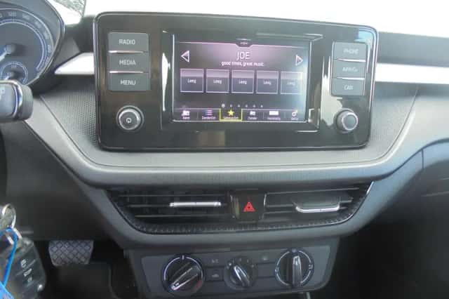 Škoda Fabia (2022) thumbnail 6