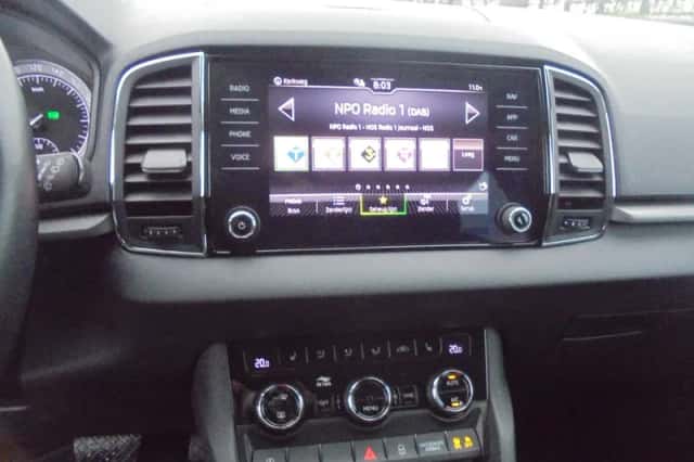 Škoda Karoq (2021) thumbnail 6