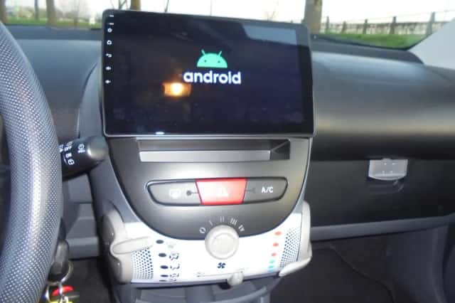 Citroën C1 (2011) thumbnail 6