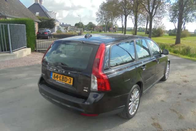 Volvo V50 (2010) thumbnail 3