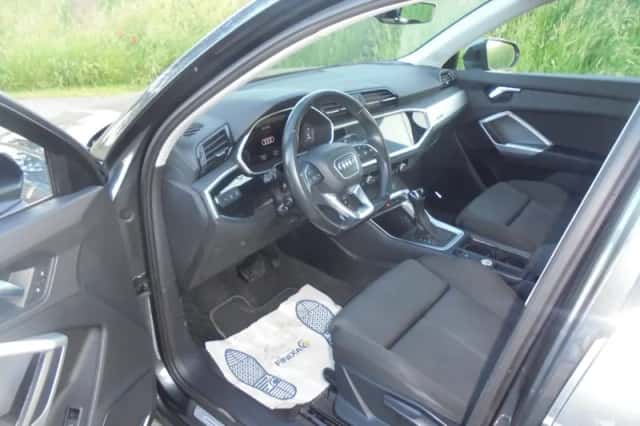 Audi Q3 (2019) thumbnail 5