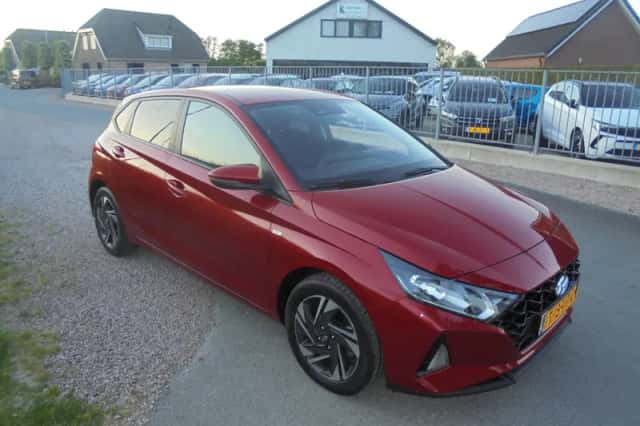 Hyundai i20 (2021) thumbnail 4