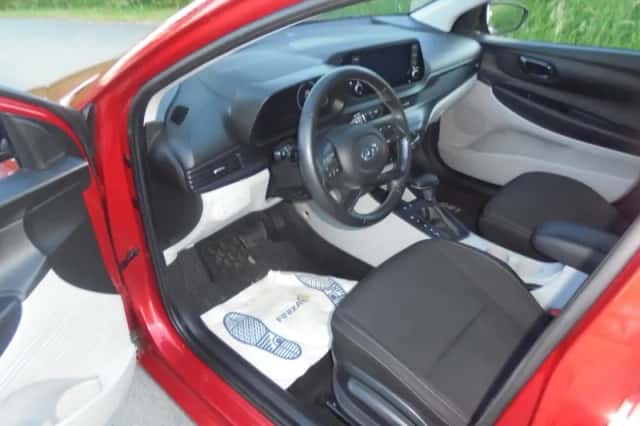 Hyundai i20 (2021) thumbnail 5