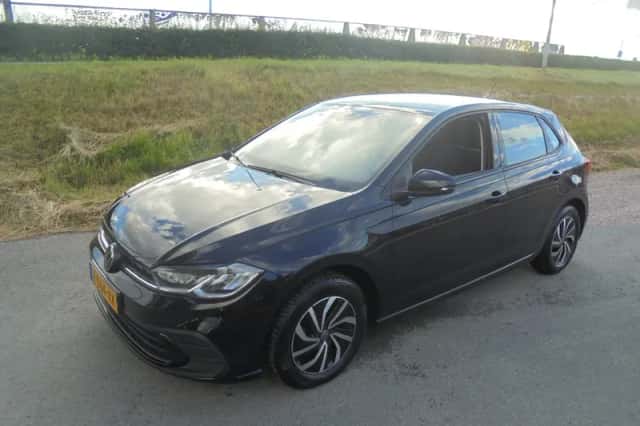 Volkswagen Polo (2022) thumbnail 1