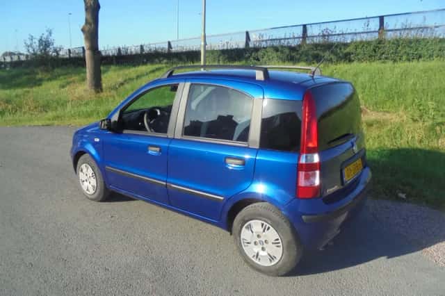 Fiat Panda (2009) thumbnail 2