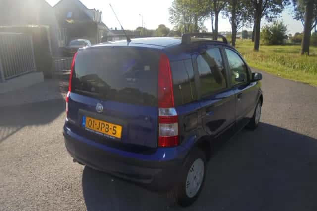 Fiat Panda (2009) thumbnail 3
