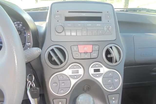 Fiat Panda (2009) thumbnail 6
