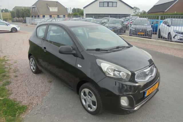 Kia Picanto (2012) thumbnail 4