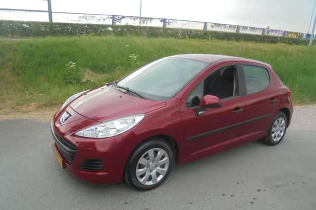 Peugeot 207 (2011) thumbnail 1