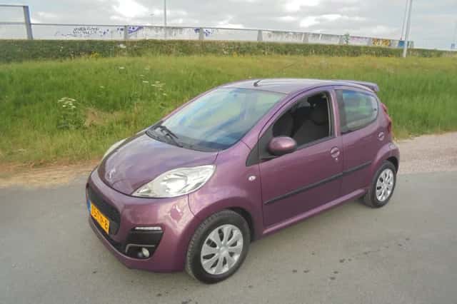 Peugeot 107 (2012) thumbnail 1