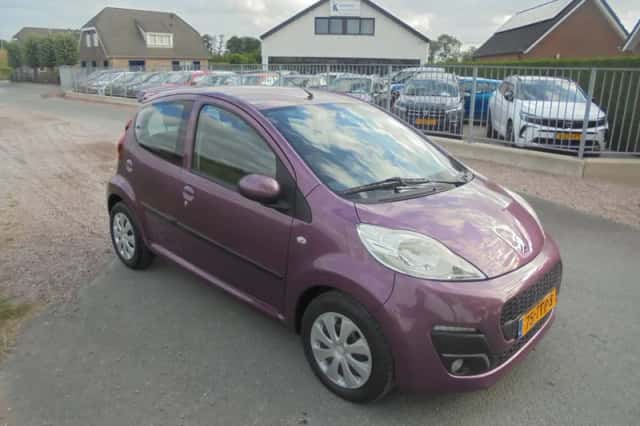 Peugeot 107 (2012) thumbnail 4