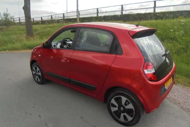 Renault Twingo (2018) thumbnail 2