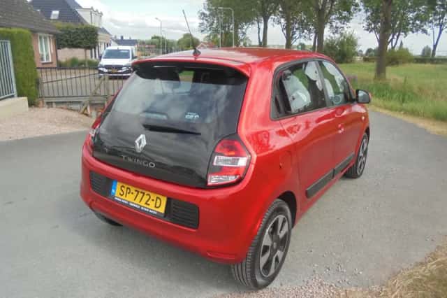 Renault Twingo (2018) thumbnail 3
