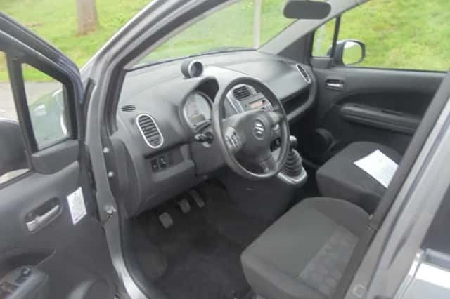 Suzuki Splash (2008) thumbnail 5