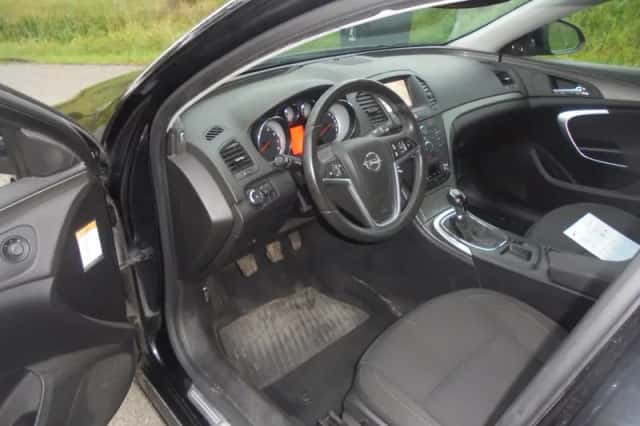 Opel Insignia (2010) thumbnail 5