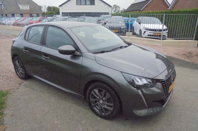 Peugeot 208 (2021) thumbnail 4