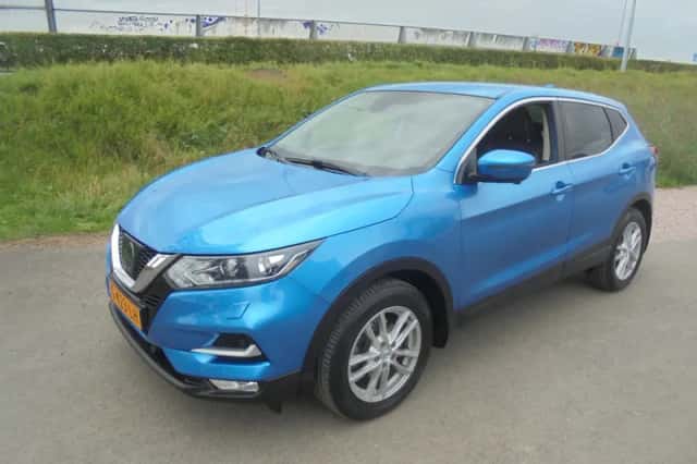 Nissan Qashqai (2017) thumbnail 1