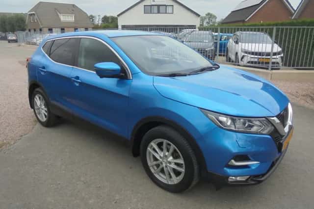Nissan Qashqai (2017) thumbnail 4