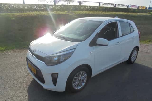 Kia Picanto (2021) thumbnail 1