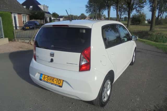 SEAT Mii (2013) thumbnail 3