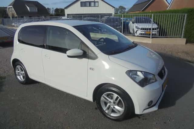 SEAT Mii (2013) thumbnail 4
