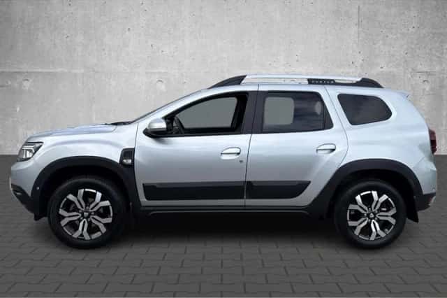 Dacia Duster (2022) thumbnail 2
