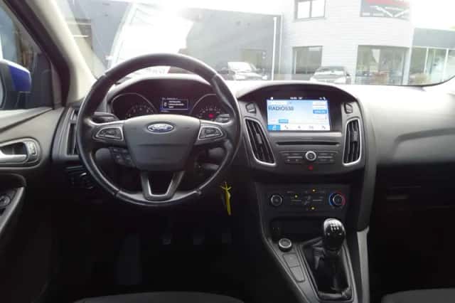 Ford Focus (2018) thumbnail 6