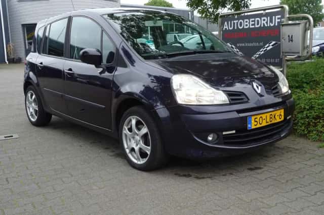 Renault Grand Modus (2010) thumbnail 1