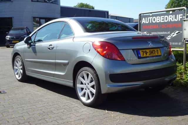 Peugeot 207 (2009) thumbnail 3