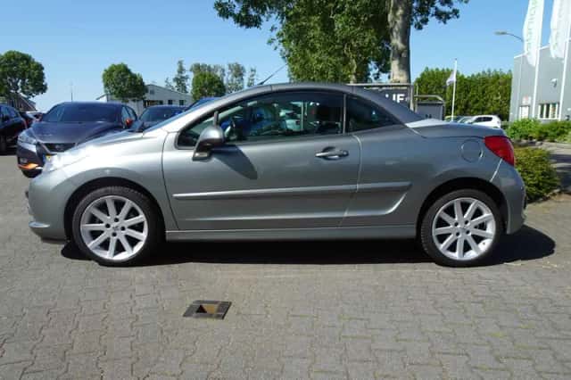 Peugeot 207 (2009) thumbnail 5