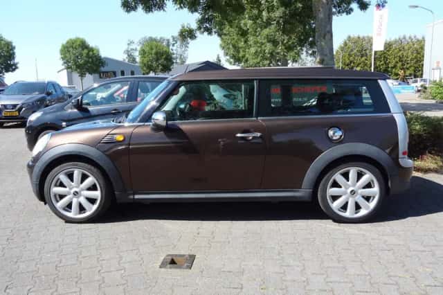 MINI Clubman (2008) thumbnail 5